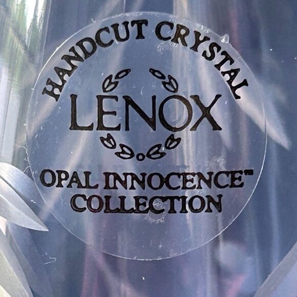 Lenox White Glass Art 9" Vase with Intricate Geometric Cuts and Sparkling Facets - Picture 7 of 11